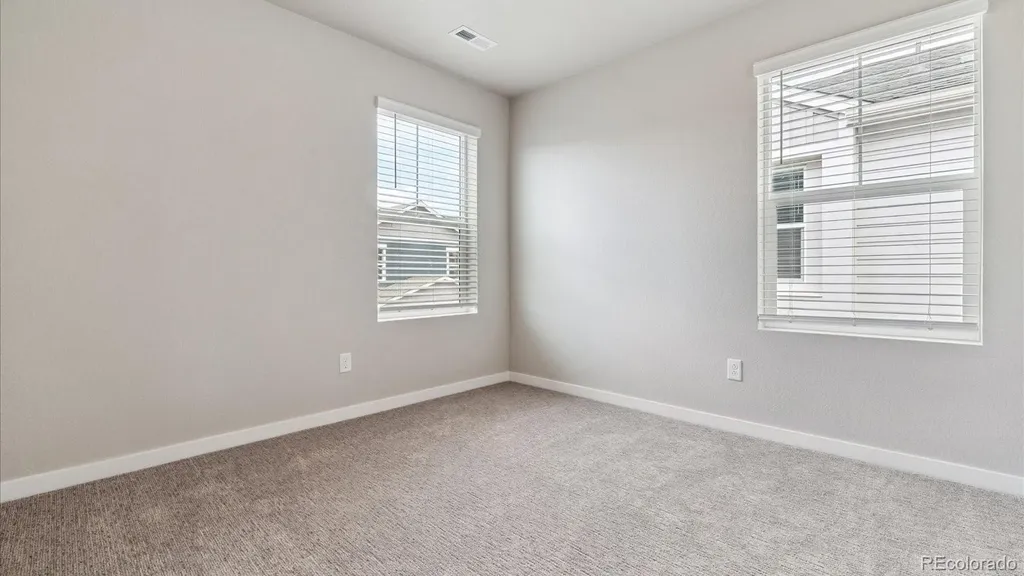 687 N Ukraine Street Aurora CO 80018