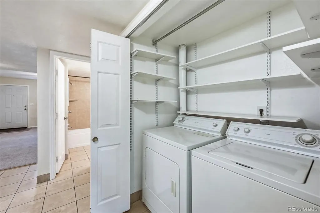 1885 S Quebec Way Denver CO 80231
