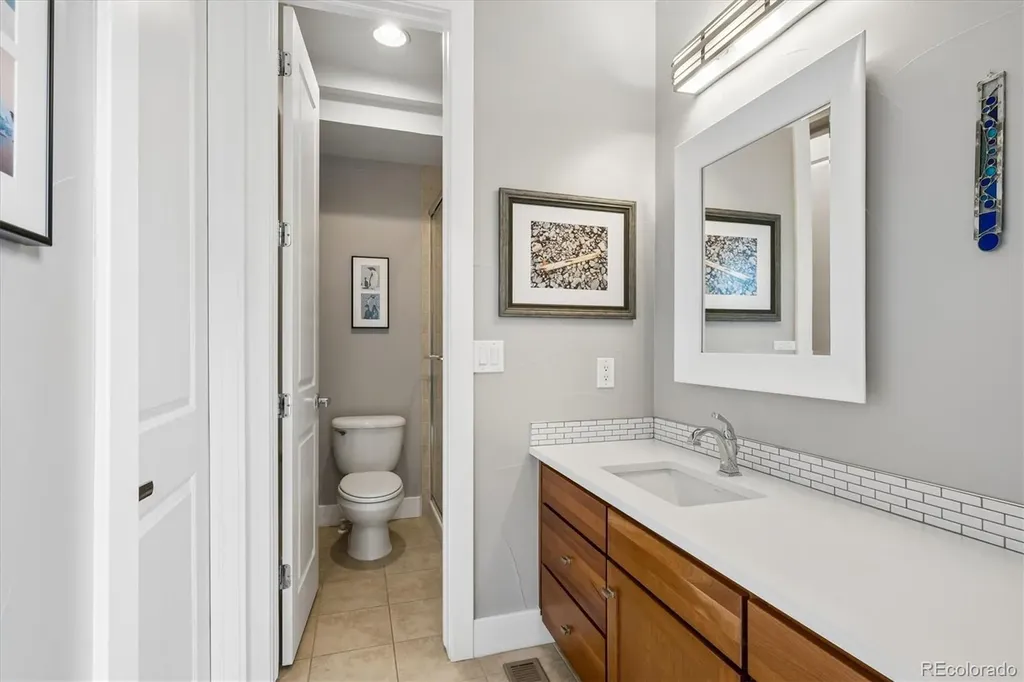 3823 W 39th Avenue Denver CO 80211
