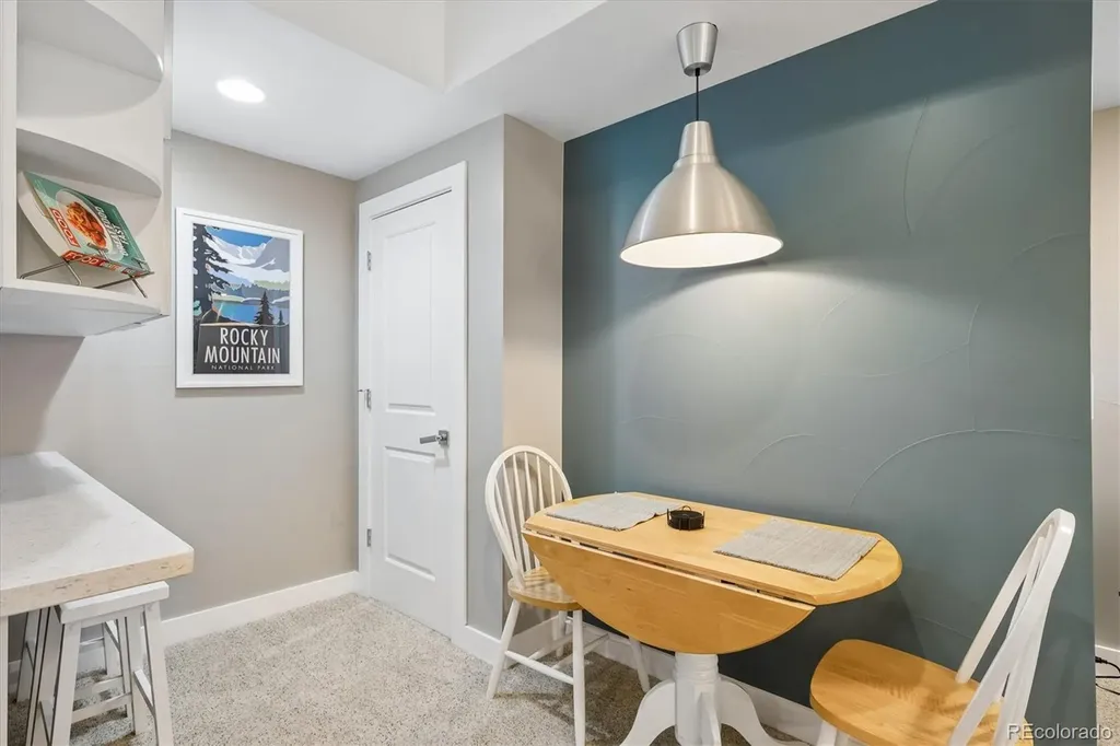 3823 W 39th Avenue Denver CO 80211
