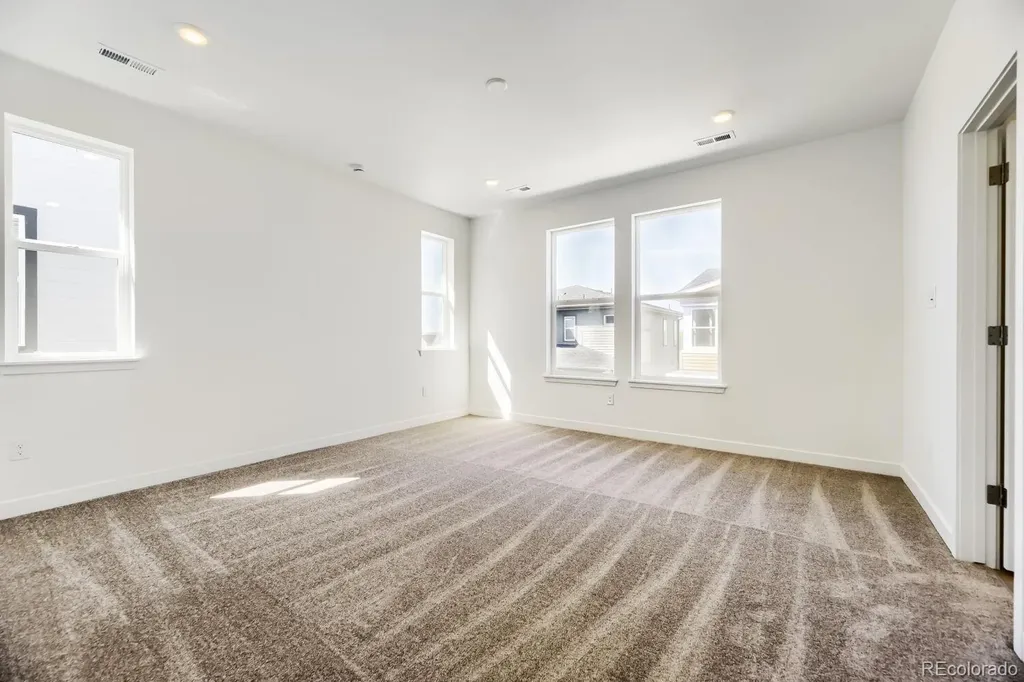 16793 E Kettle Avenue Centennial CO 80016