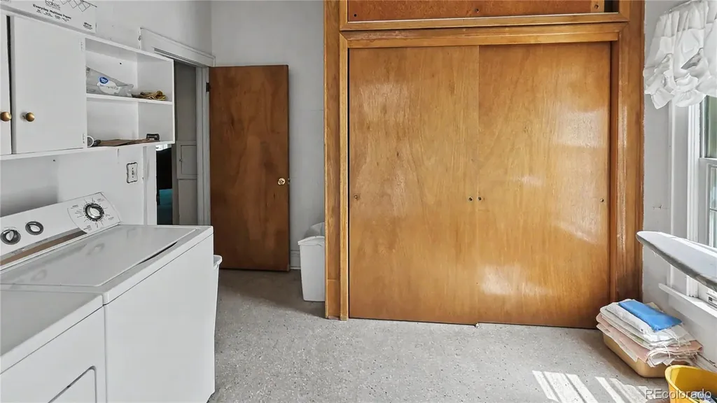 604 W 4th Street Julesburg CO 80737