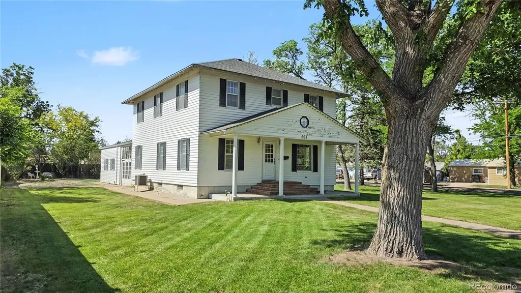 604 W 4th Street Julesburg CO 80737