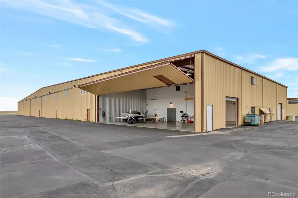 37700 Cessna Way Watkins CO 80137