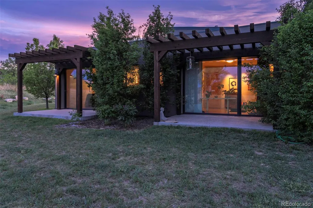 8707 Elgin Drive Lafayette CO 80026