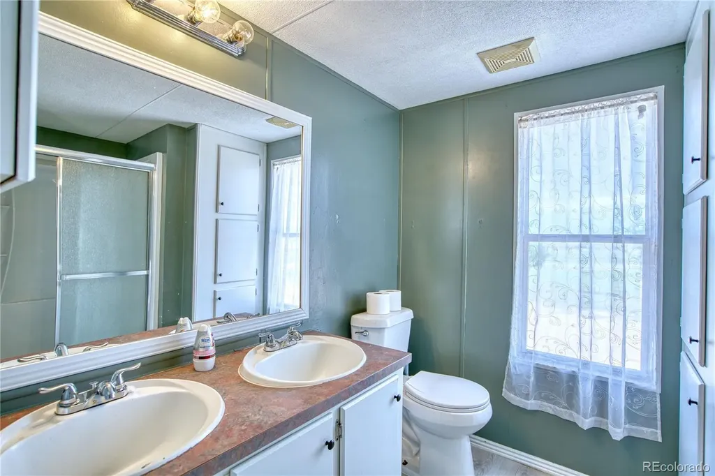 17701 County Road 38 Platteville CO 80651