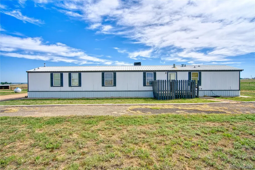 17701 County Road 38 Platteville CO 80651