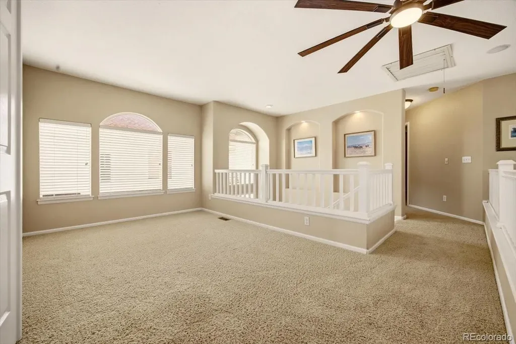 8976 Sanderling Way Littleton CO 80126