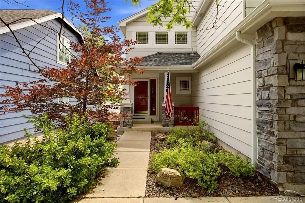 8976 Sanderling Way Littleton CO 80126