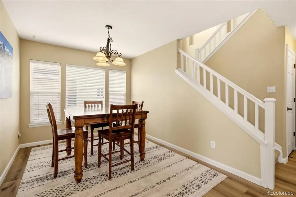 8976 Sanderling Way Littleton CO 80126