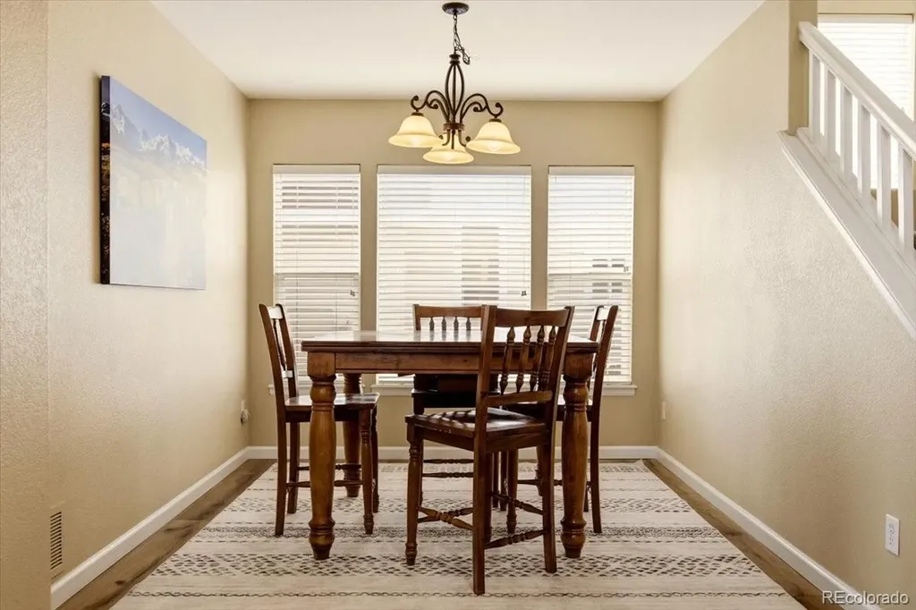 8976 Sanderling Way Littleton CO 80126
