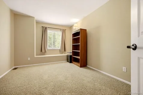 8976 Sanderling Way Littleton CO 80126