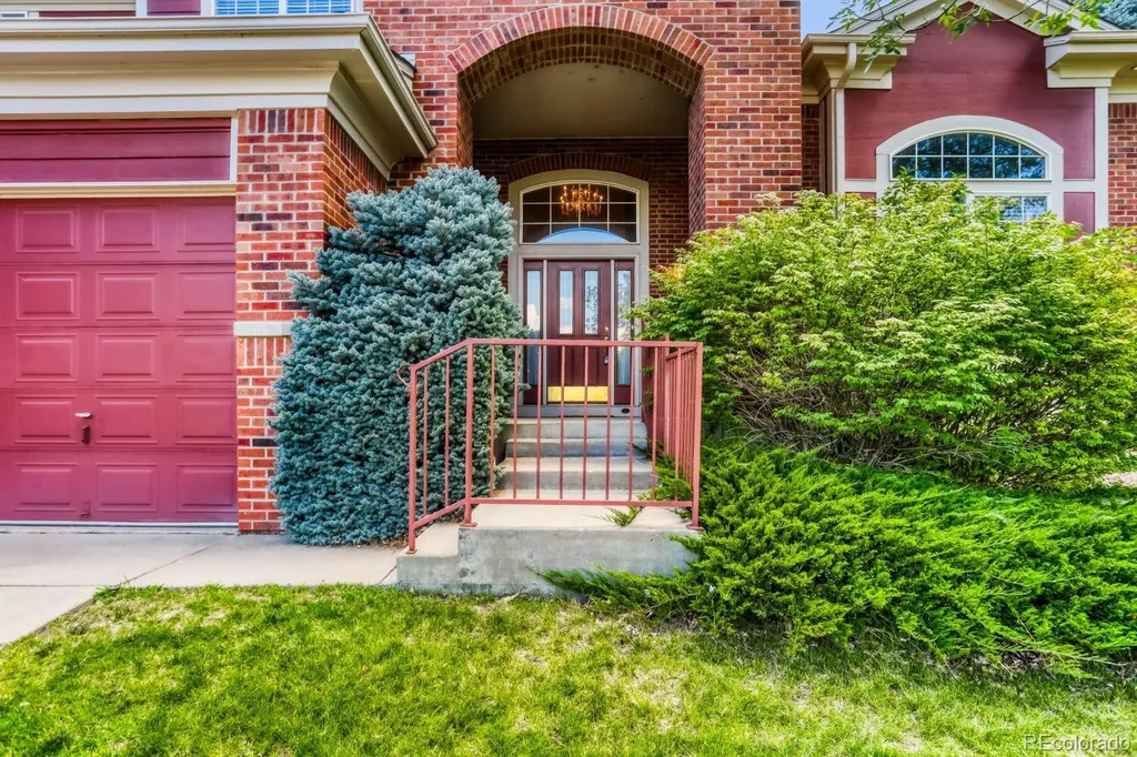 6329 Umber Circle Golden CO 80403