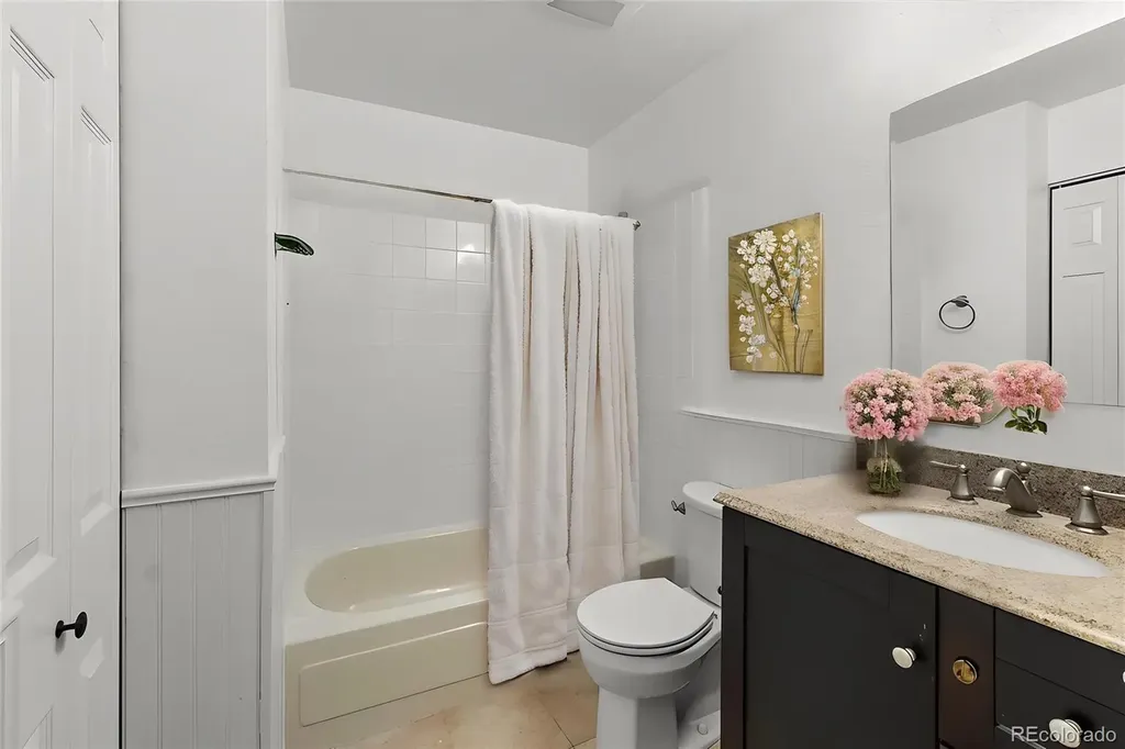 8555 Fairmount Drive Denver CO 80247