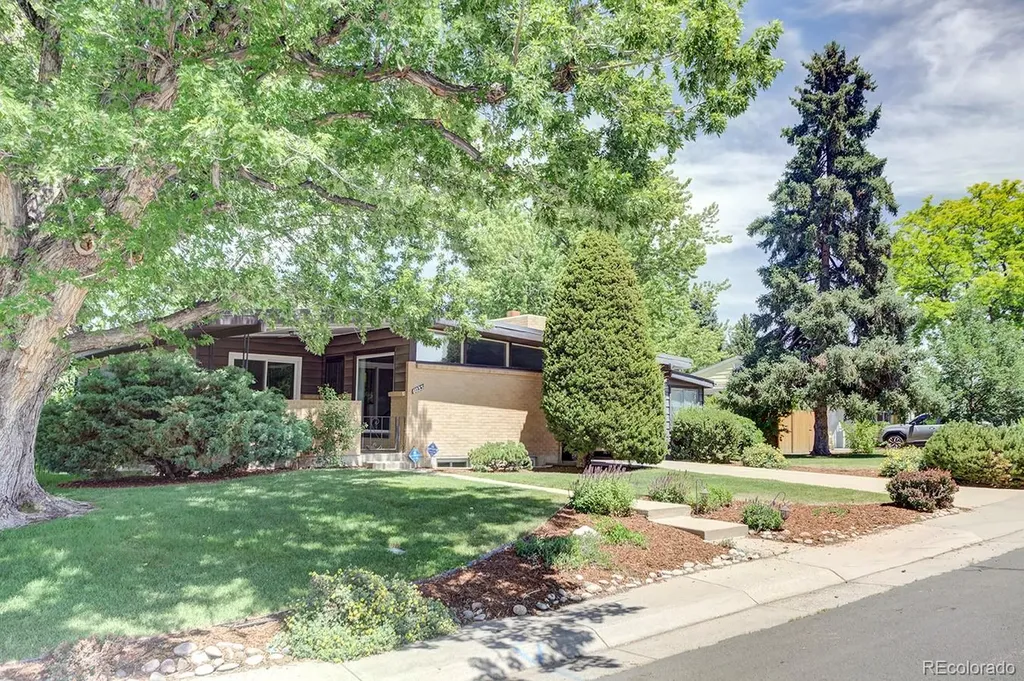 6035 S Milwaukee Way Centennial CO 80121