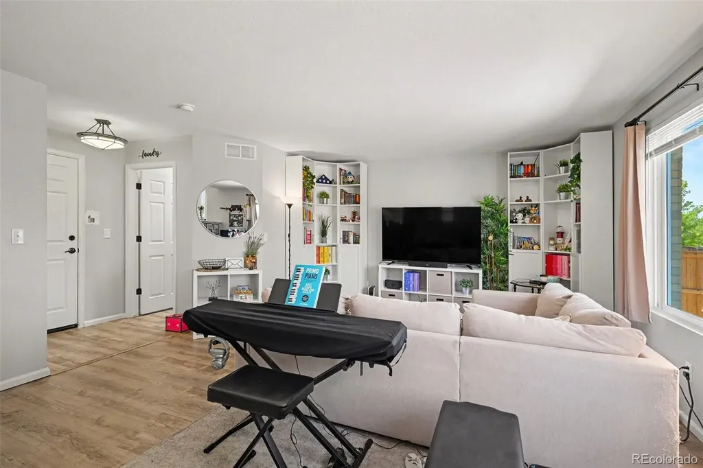 20305 E Vassar Avenue Aurora CO 80013