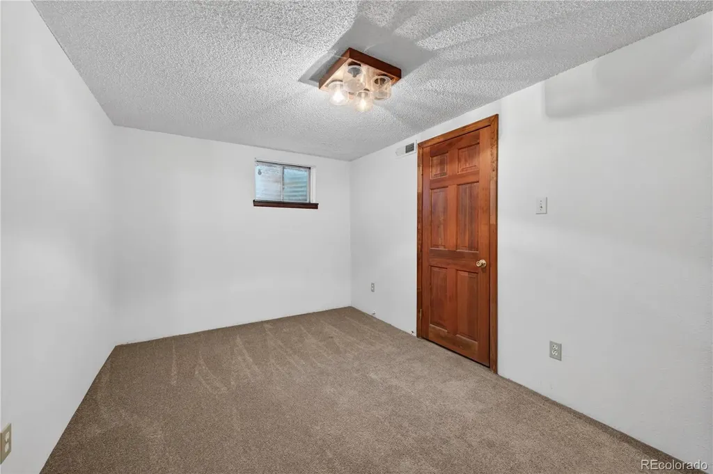 9238 W 86th Place Arvada CO 80005