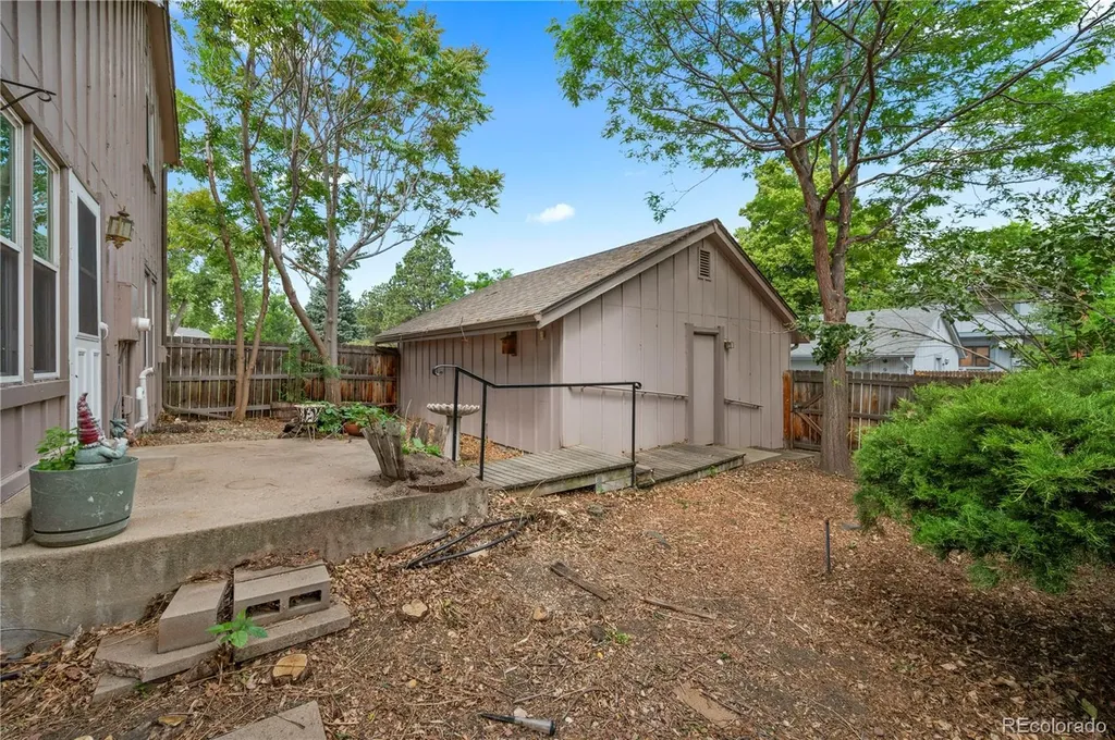9238 W 86th Place Arvada CO 80005