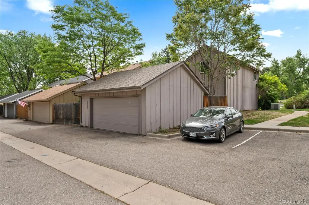 9238 W 86th Place Arvada CO 80005