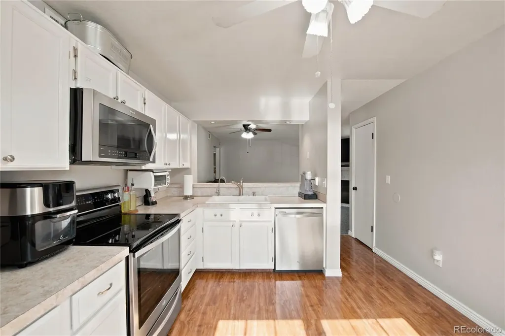 5735 W Atlantic Place Denver CO 80227