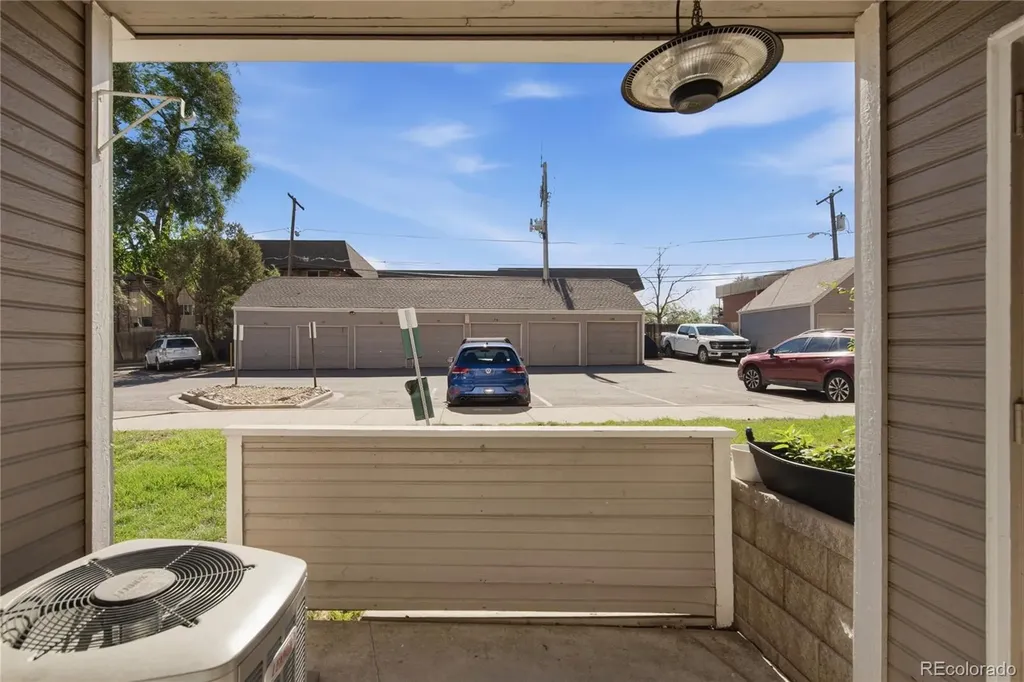 5735 W Atlantic Place Denver CO 80227