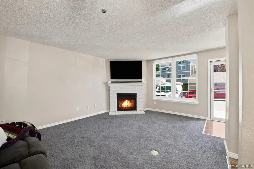 5735 W Atlantic Place Denver CO 80227
