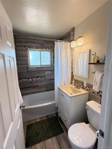 75 S Cody Court Lakewood CO 80226