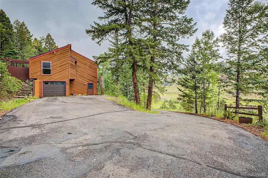 29526 Bronco Road Evergreen CO 80439