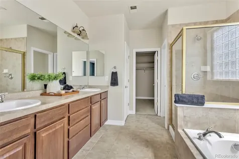 22245 E Glasgow Place Aurora CO 80016