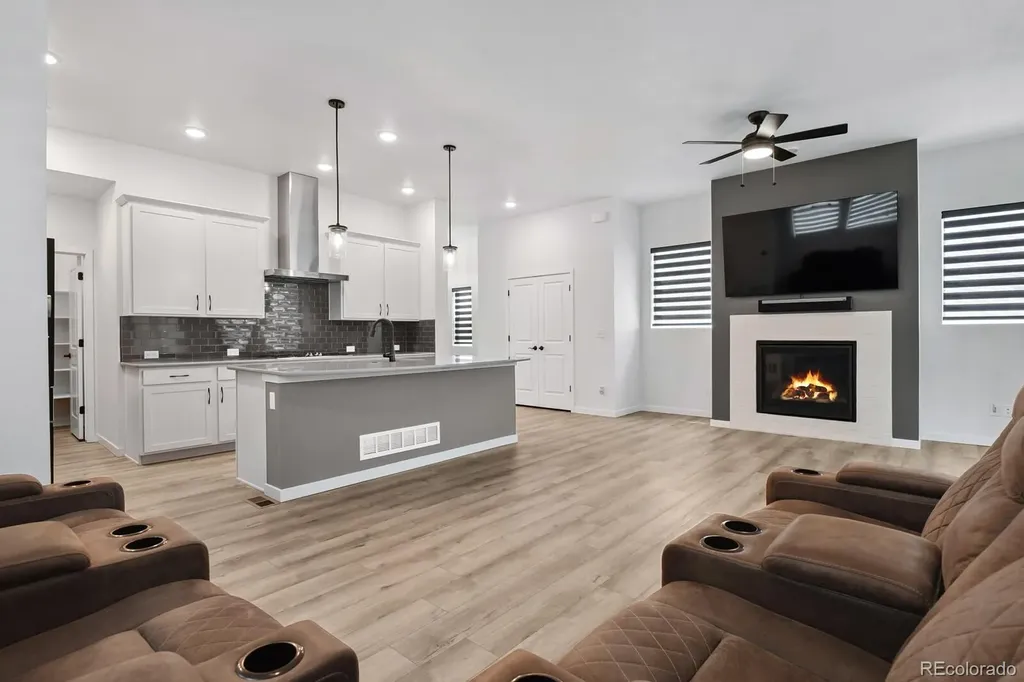 8996 Wolf Valley Drive Colorado Springs CO 80924