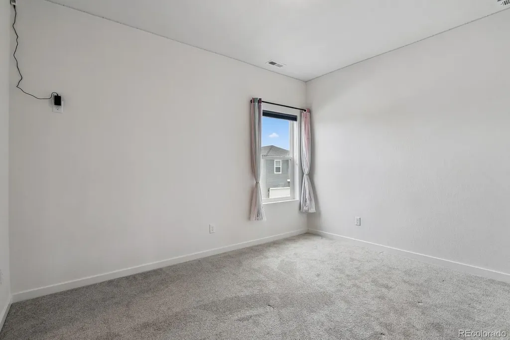 8996 Wolf Valley Drive Colorado Springs CO 80924