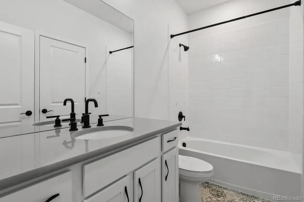 8996 Wolf Valley Drive Colorado Springs CO 80924