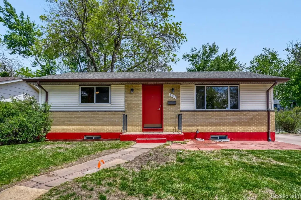 4390 S Kalamath Street Englewood CO 80110