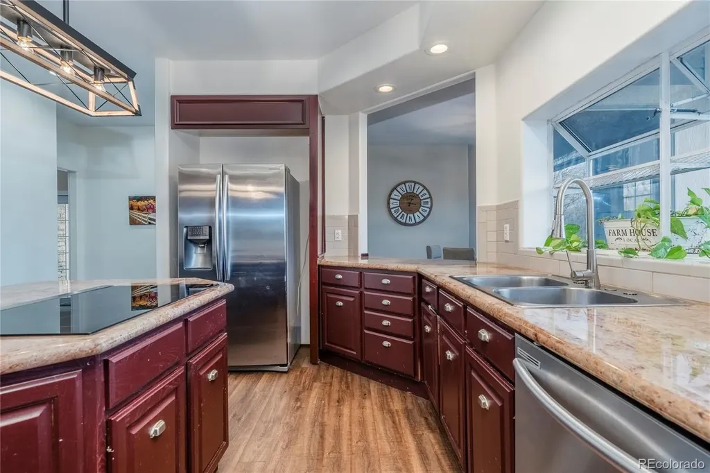 955 Independence Street Lakewood CO 80215