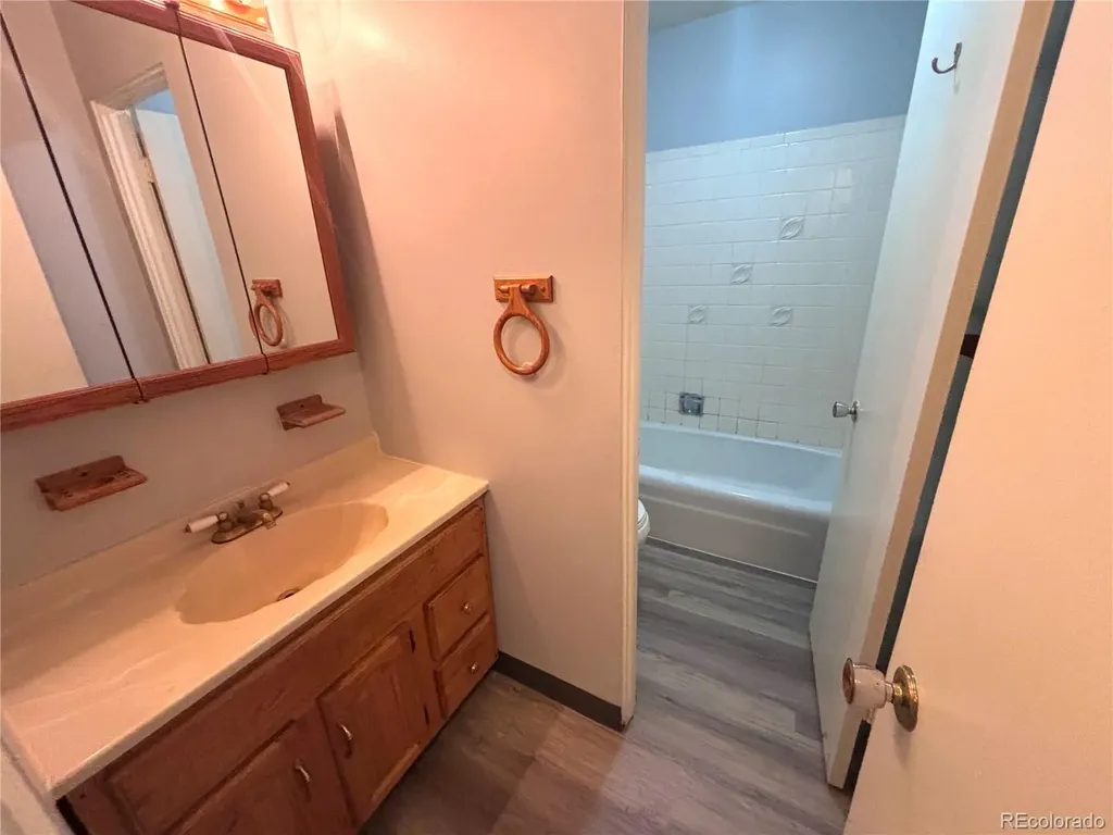 1708 Sawyer Way Colorado Springs CO 80915