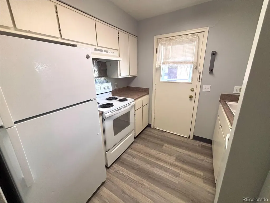 1708 Sawyer Way Colorado Springs CO 80915