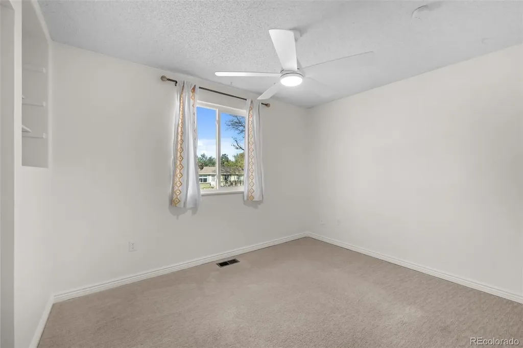 3266 S Helena Street Aurora CO 80013