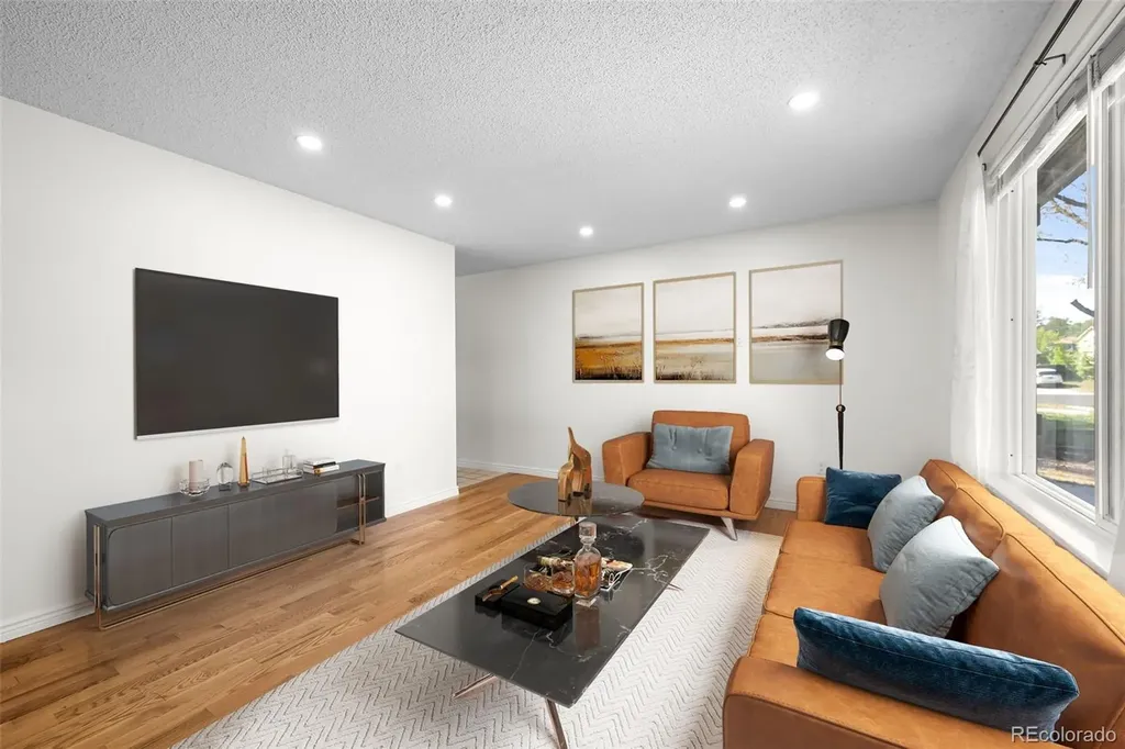 3266 S Helena Street Aurora CO 80013