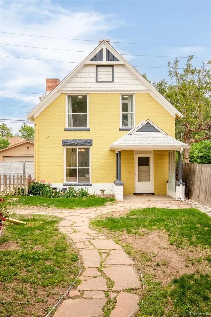 2934 Champa Street Denver CO 80205