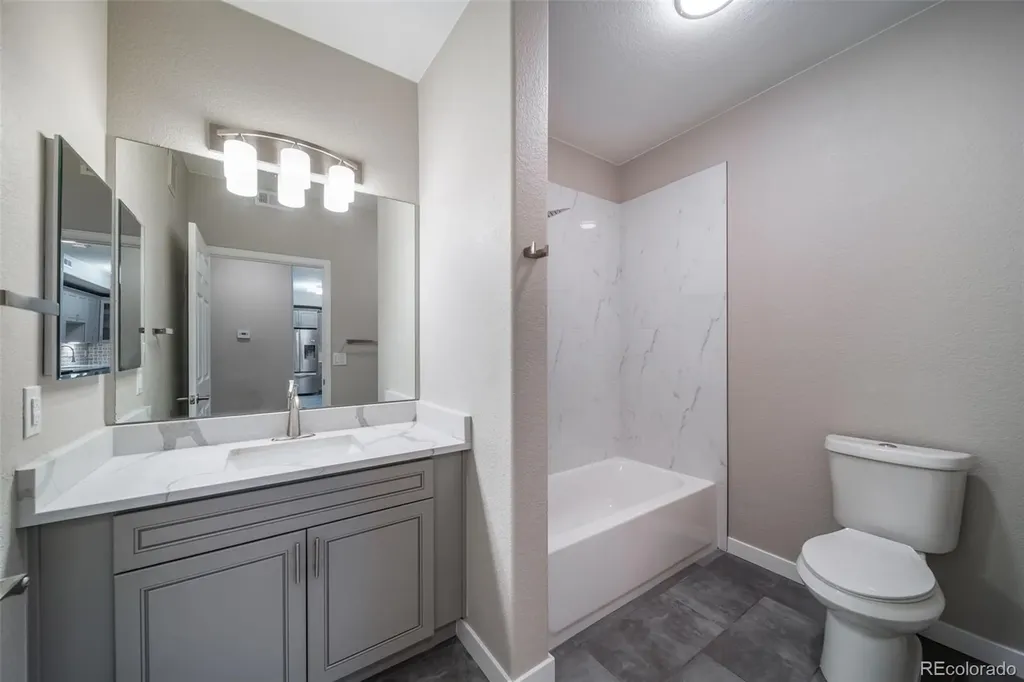 7160 S Wenatchee Way Aurora CO 80016
