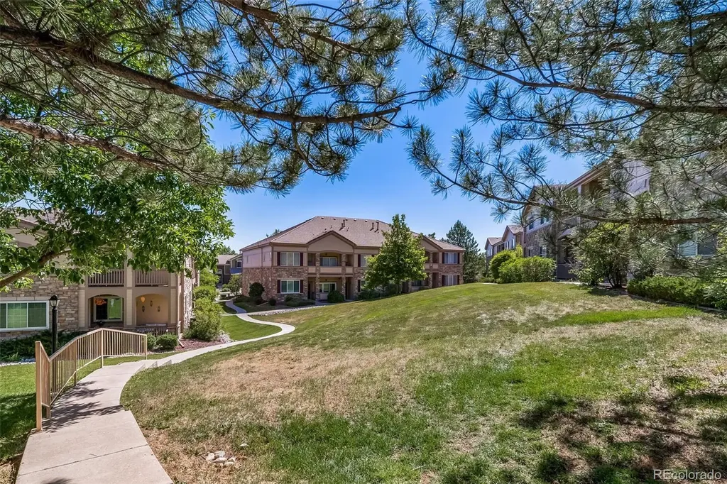 7160 S Wenatchee Way Aurora CO 80016