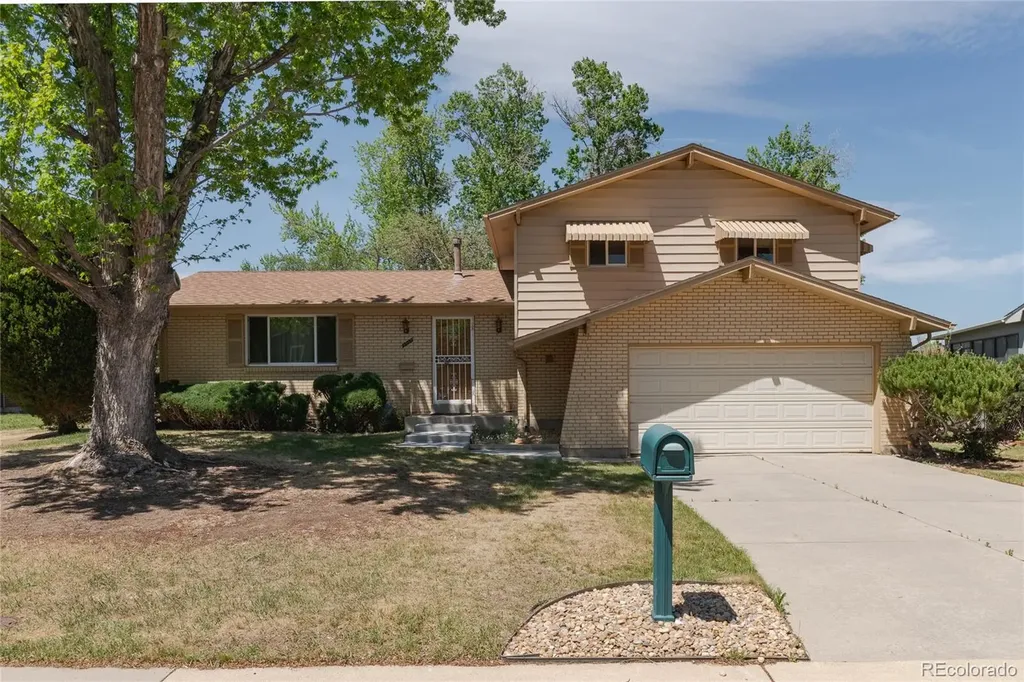 8937 W Woodard Drive Lakewood CO 80227
