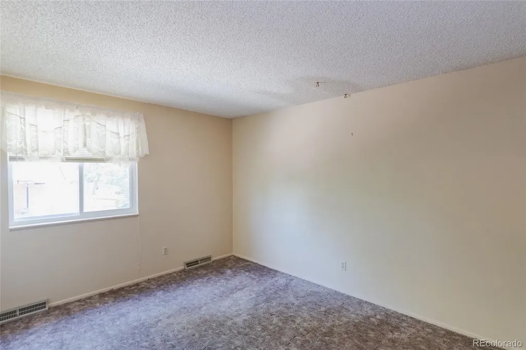 8937 W Woodard Drive Lakewood CO 80227
