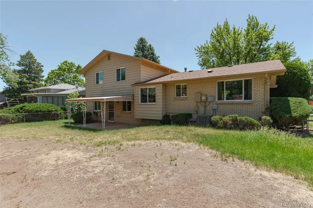 8937 W Woodard Drive Lakewood CO 80227