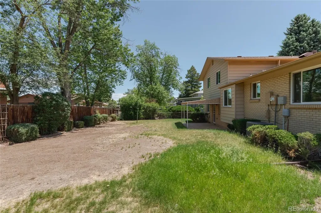 8937 W Woodard Drive Lakewood CO 80227