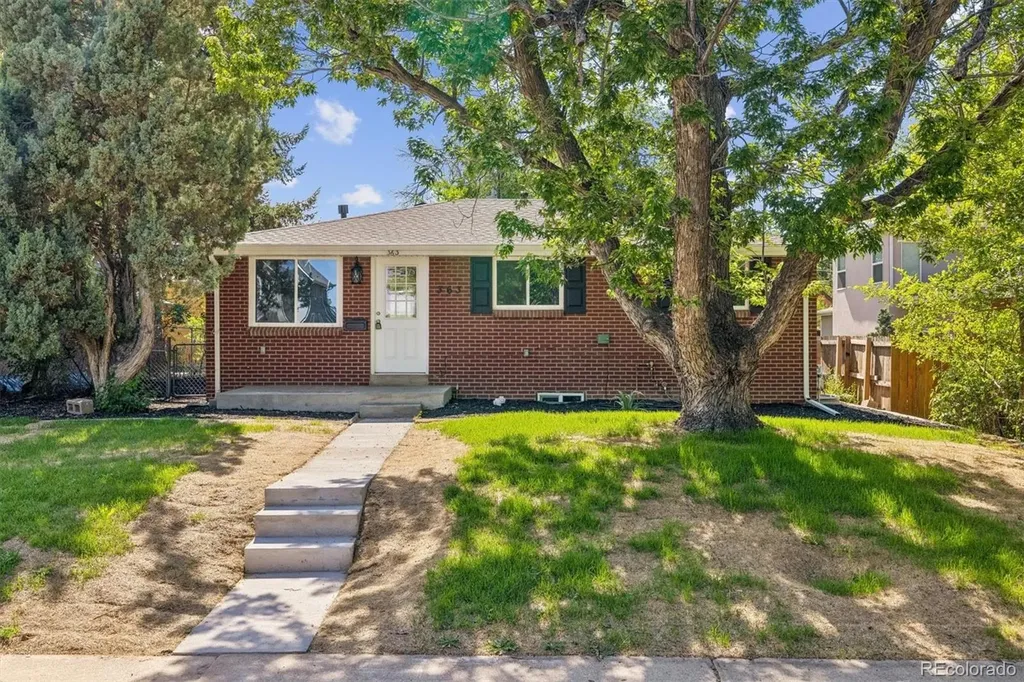 363 S Ivy Denver CO 80224