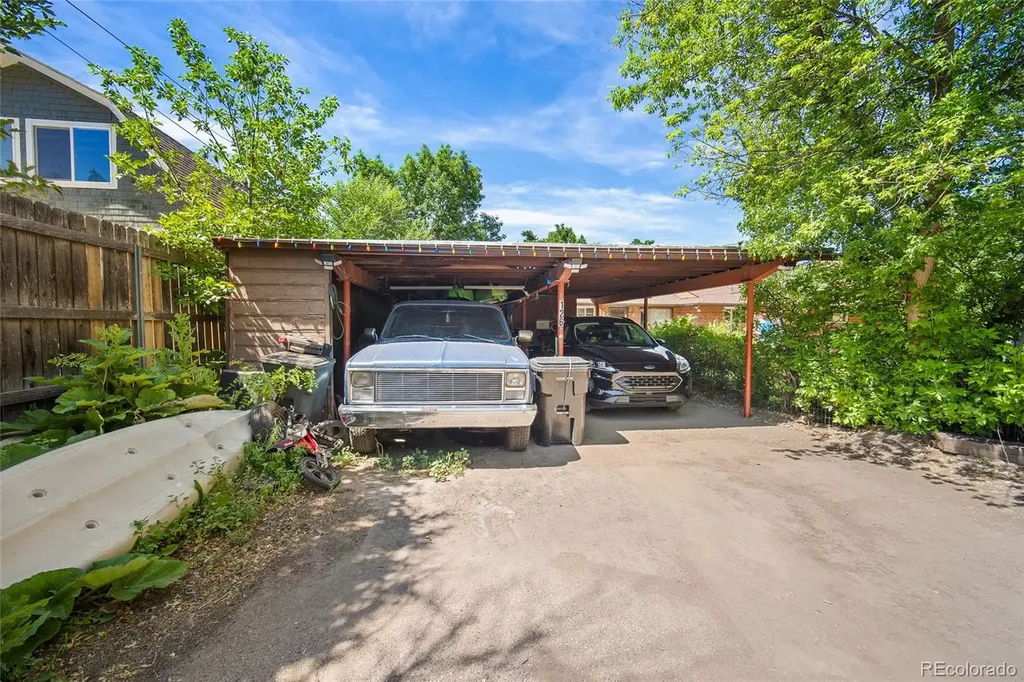 124 W Cheyenne Road Colorado Springs CO 80906