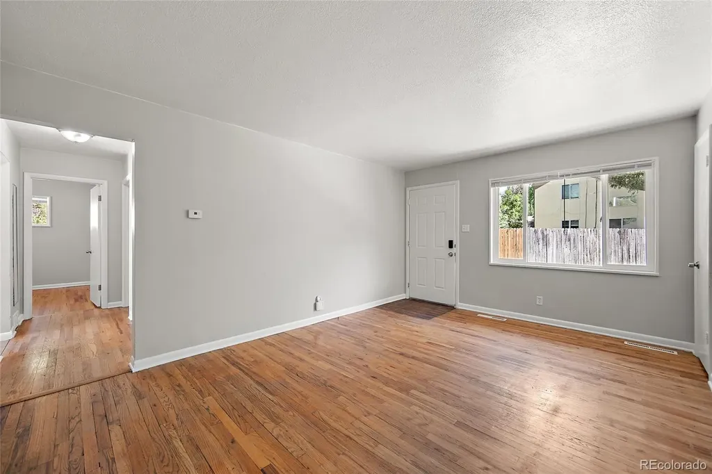 124 W Cheyenne Road Colorado Springs CO 80906