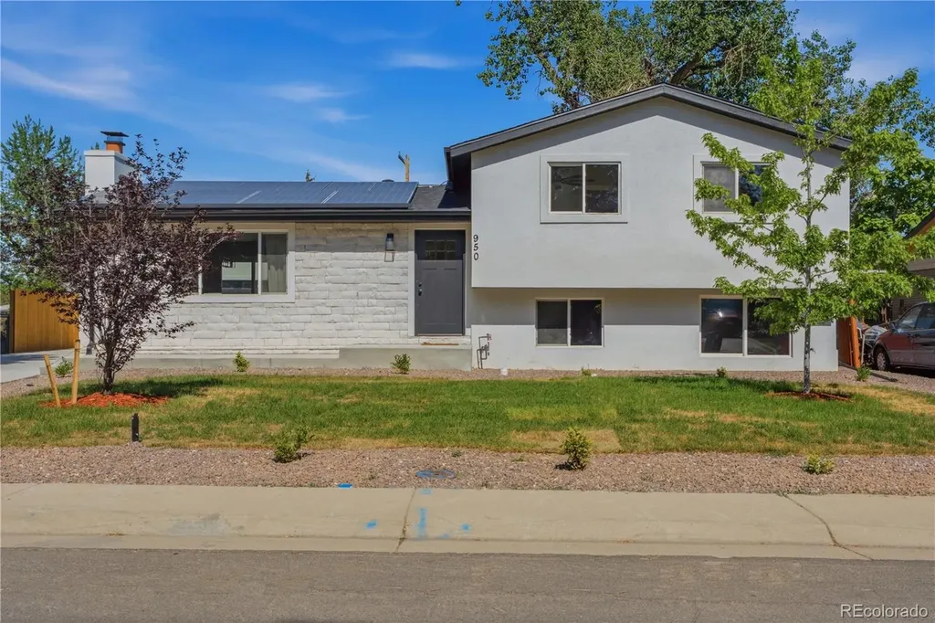 950 Laurel Street Broomfield CO 80020