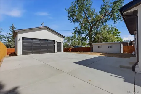 950 Laurel Street Broomfield CO 80020